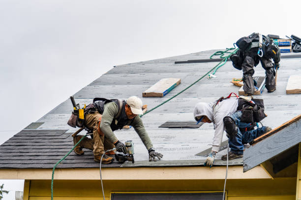 Professional Gutter Installation technician working in Changewater, NJ